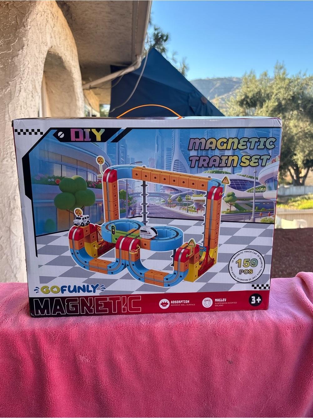 GoFunly Magnetic Train Set 159 Pieces DIY Educational Toy Age 3+ New